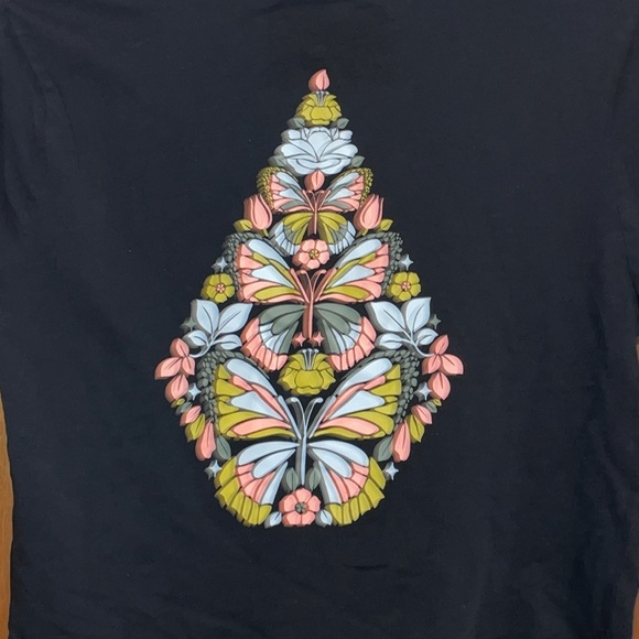 •VOLCOM•BLACK FLORAL DIAMOND CROP TEE "TRUE TO THIS" SIZE SMALL EUC - Picture 8 of 10